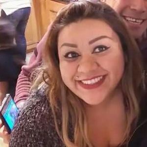 Meet your Posher, Tania